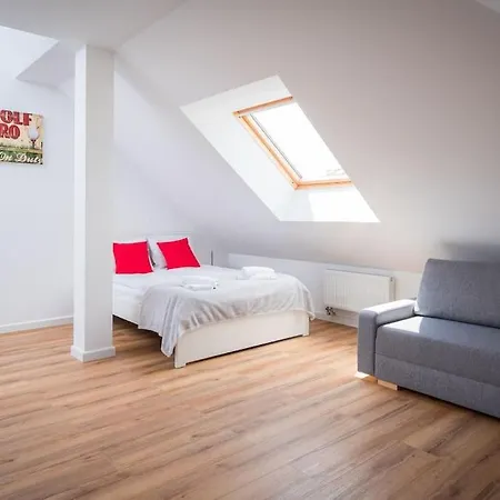 Golf & House 16 * Naterki