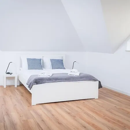 Golf & House 16 Naterki