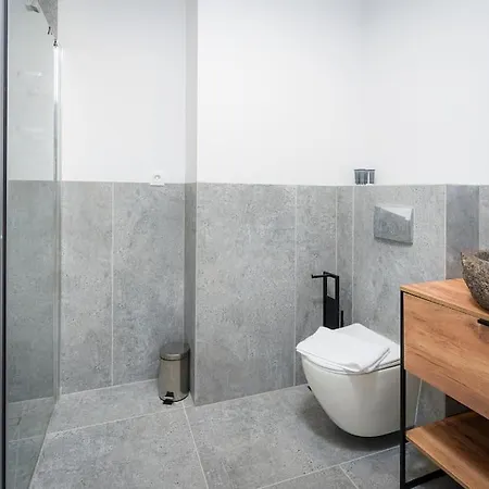 Golf & House 16 度假居 Naterki